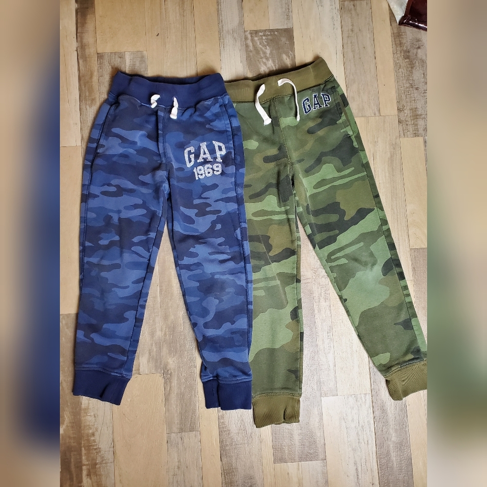 Boys Size M GAP Sweatpants